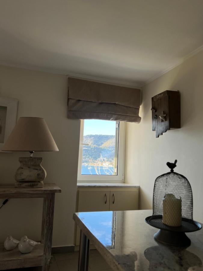 Kasteli Suite Poros Town エクステリア 写真