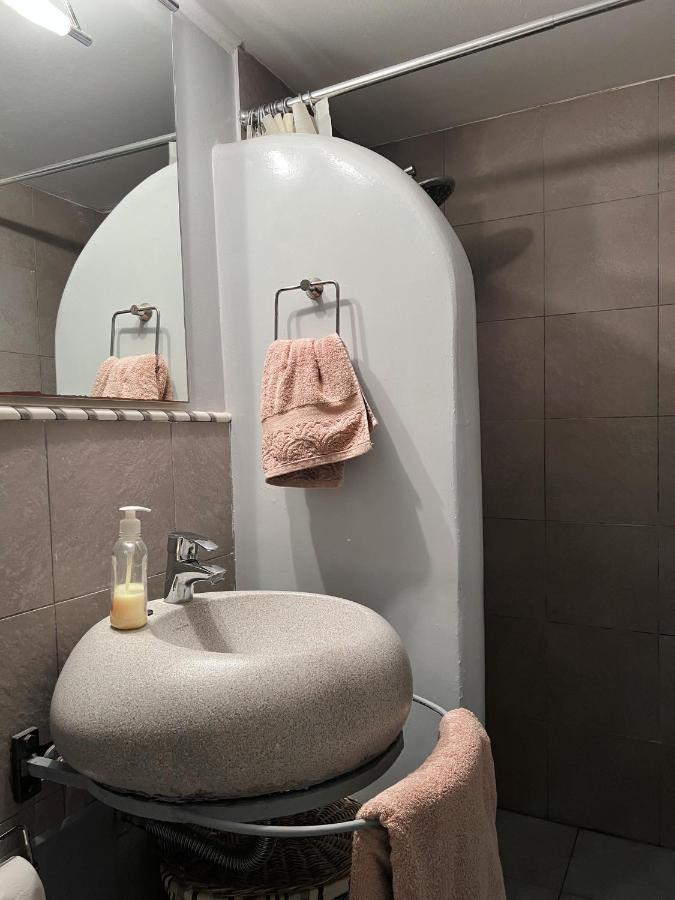 Kasteli Suite Poros Town エクステリア 写真